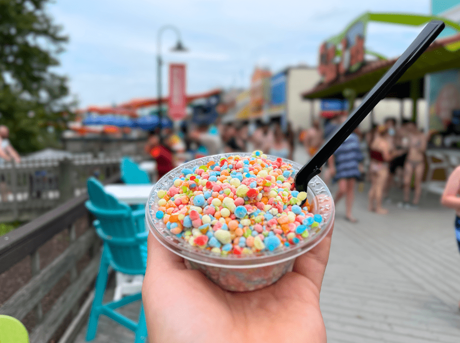 FREE SUMMER CONCERTS - 2 Dippin Dots