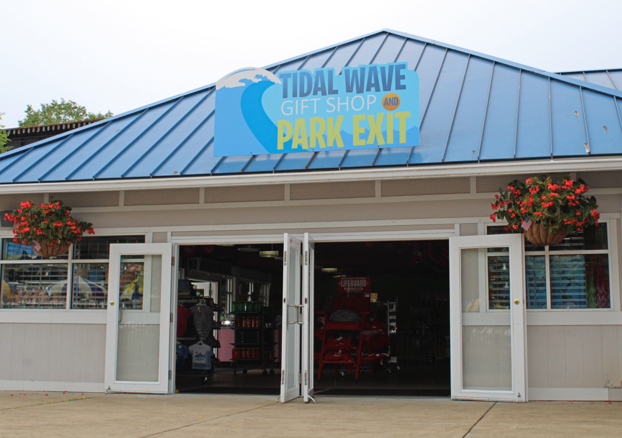 Tidal Wave Gift Shop